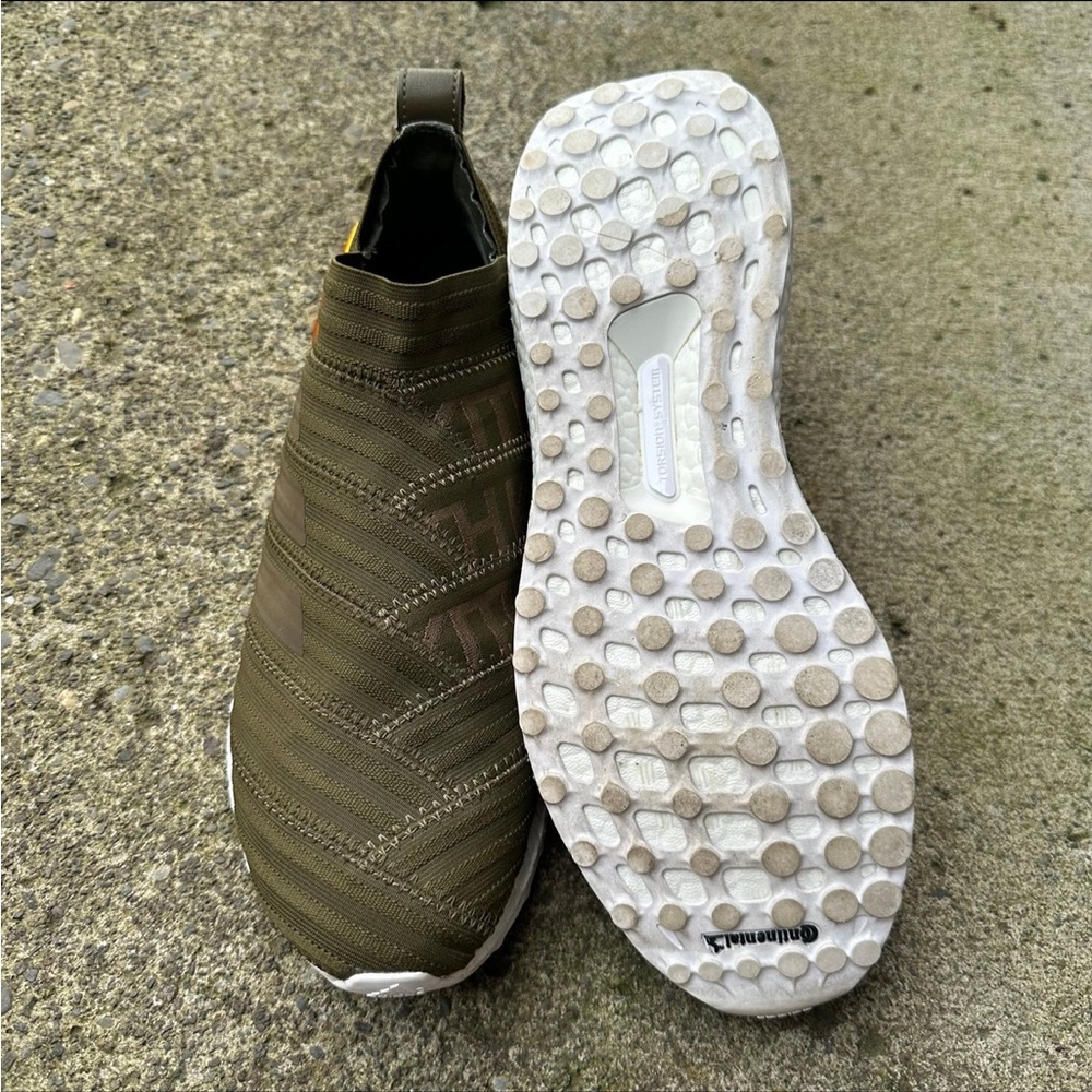 adidas Nemeziz Tango 17 UltraBoost Kith Rays Men’s 8.5 running casual minimalist - Picture 4 of 6